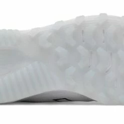 New Balance Youth Turf Shoes – White FuelCell 4040v6 (TY4040W6) -Easton Sales TY4040W6 4