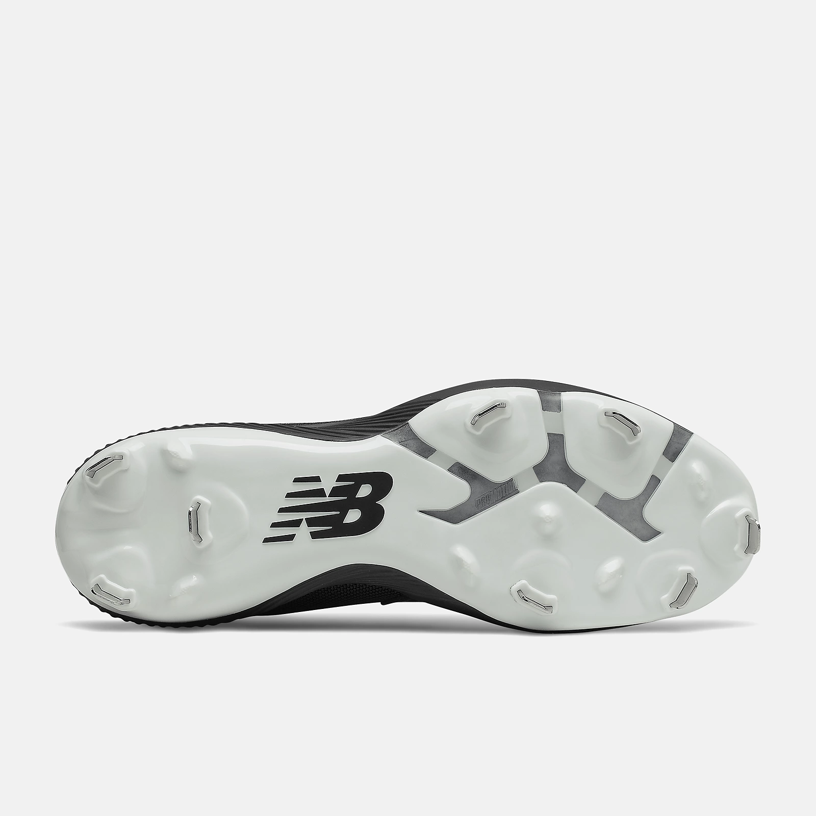 New Balance – Black/White FuelCell 4040v6 Metal Spikes (L4040BK6) 7 New Balance – Black/White FuelCell 4040v6 Metal Spikes (L4040BK6) - Image 5