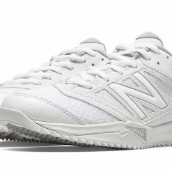 New Balance – White/White Women’s Fastpitch Turf Shoes (ST4040W1)
